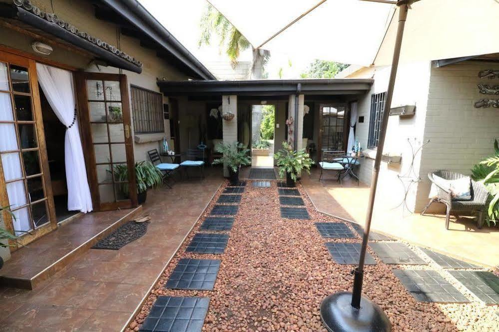 שלושלואי Ama Zulu Guesthouse & Safaris מראה חיצוני תמונה